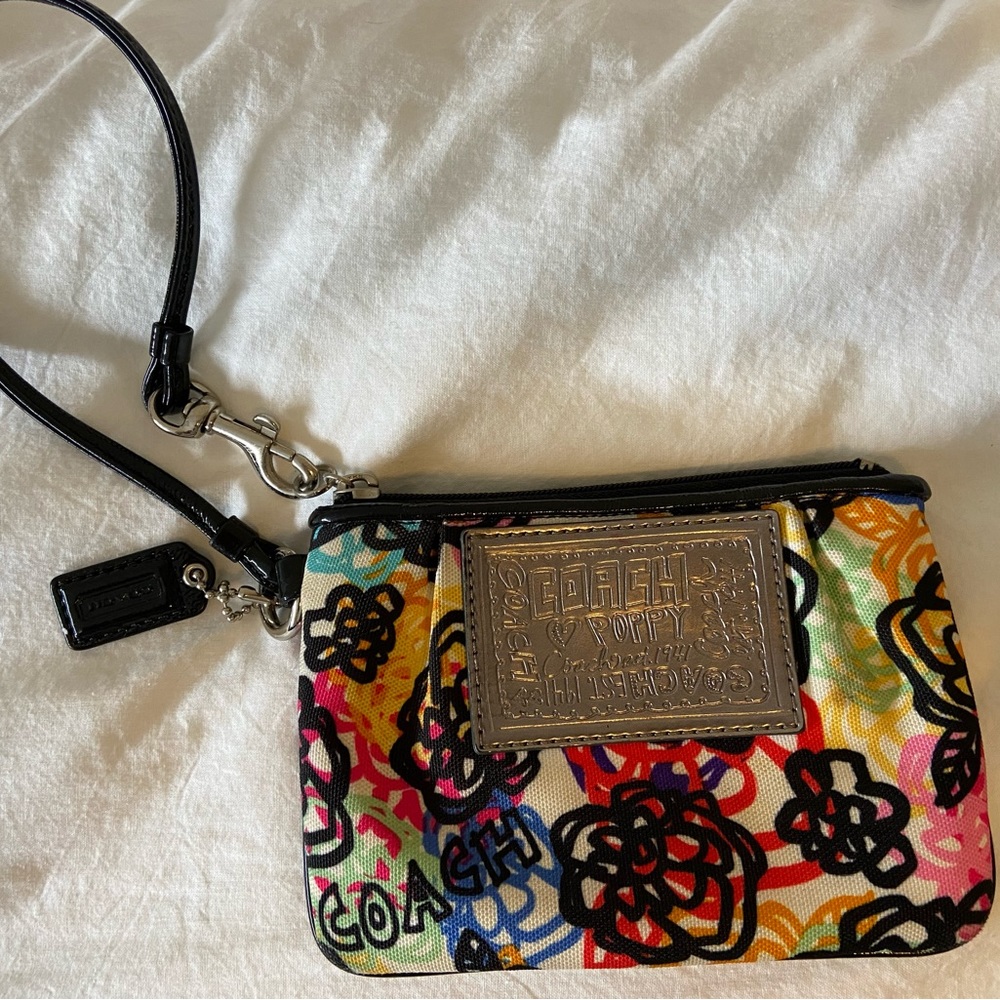 Coach Poppy Wristlet multicolored